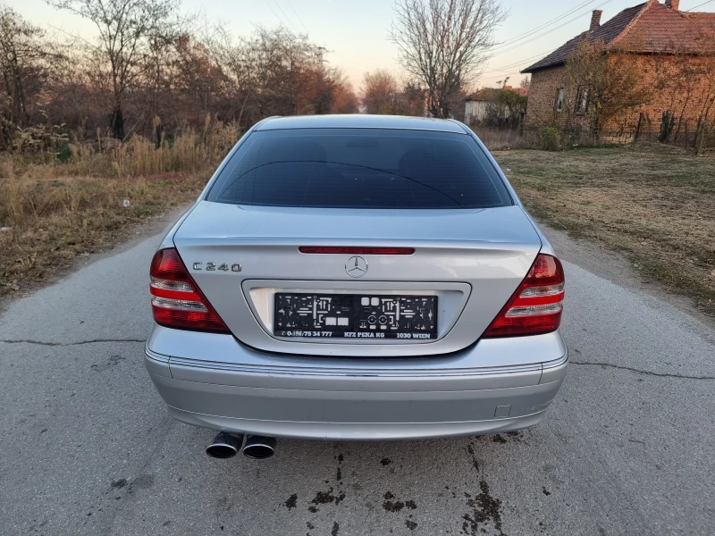 Mercedes-Benz C 240 Facelift , снимка 6 - Автомобили и джипове - 48005893