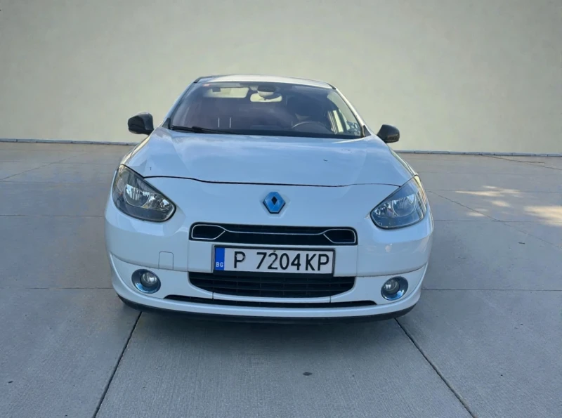 Renault Fluence, снимка 6 - Автомобили и джипове - 48389576
