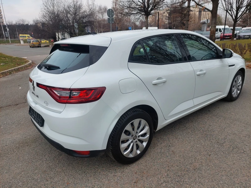 Renault Megane 1, 5dci 116ps LED, снимка 4 - Автомобили и джипове - 48589496