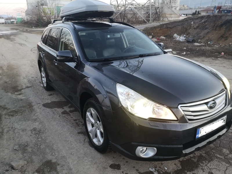 Subaru Outback, снимка 3 - Автомобили и джипове - 49151577