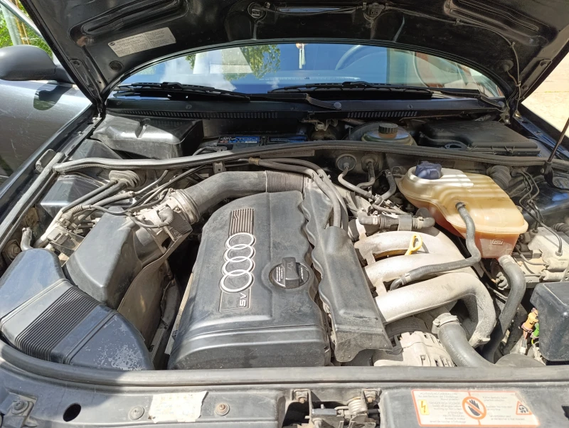 Audi A4, снимка 6 - Автомобили и джипове - 52383224