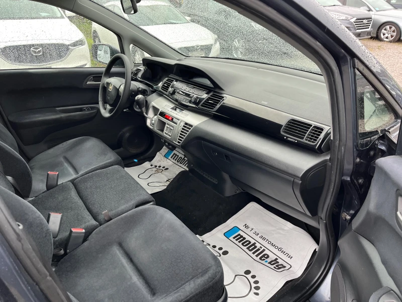 Honda Fr-v 1.7 vitec, снимка 6 - Автомобили и джипове - 52489058