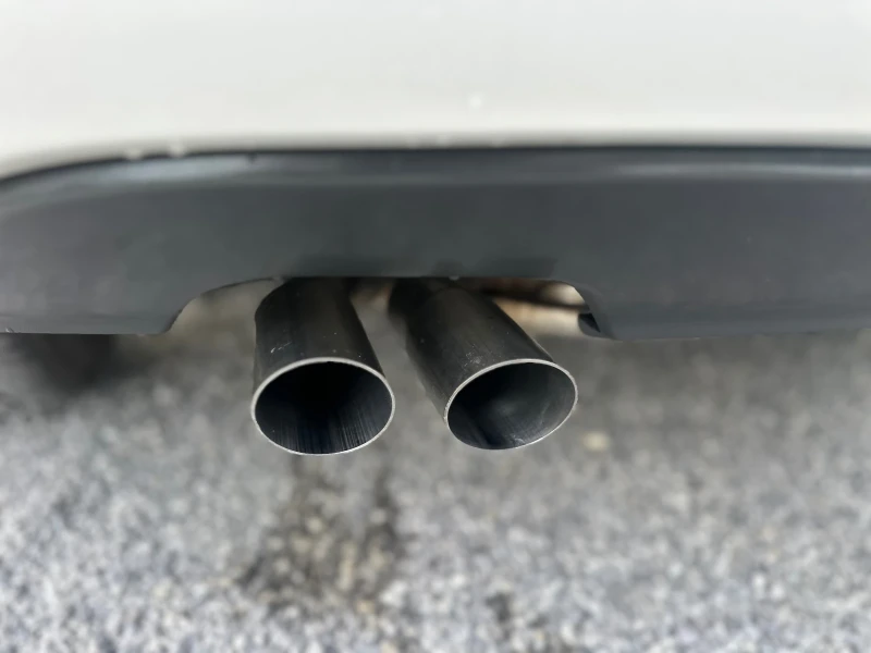 VW Golf 2.0TDI 140 ks, снимка 12 - Автомобили и джипове - 52866763