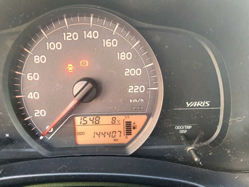 Toyota Yaris, снимка 6 - Автомобили и джипове - 52880867