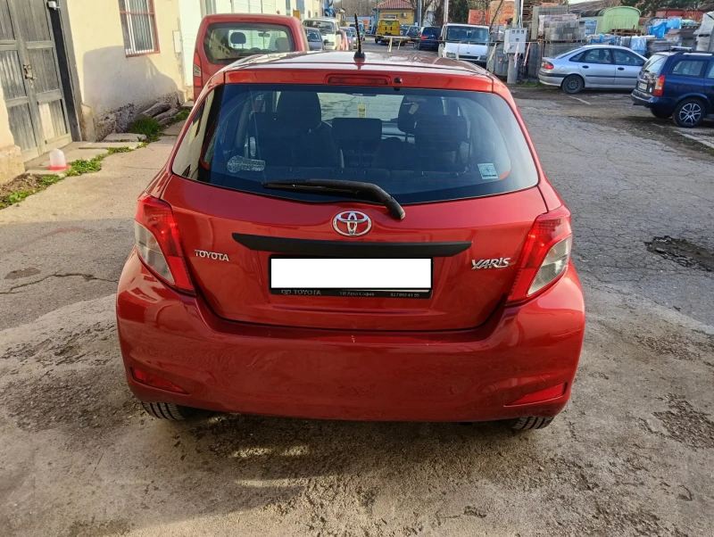 Toyota Yaris, снимка 2 - Автомобили и джипове - 52880867