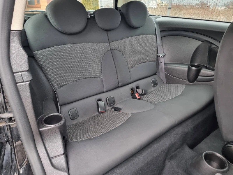 Mini Clubman 1.6D КЛИМАТИК, снимка 9 - Автомобили и джипове - 53419080