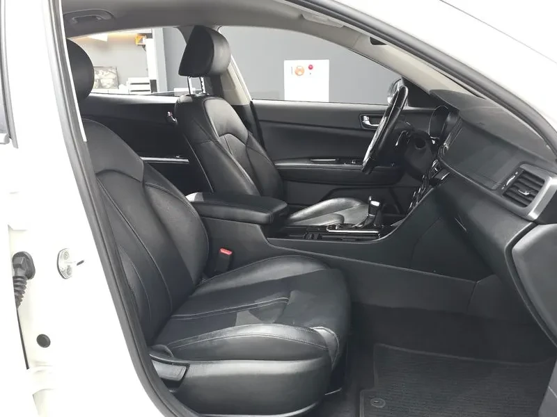 Kia K5 1.7 SX PRESTIGE, снимка 11 - Автомобили и джипове - 55793820