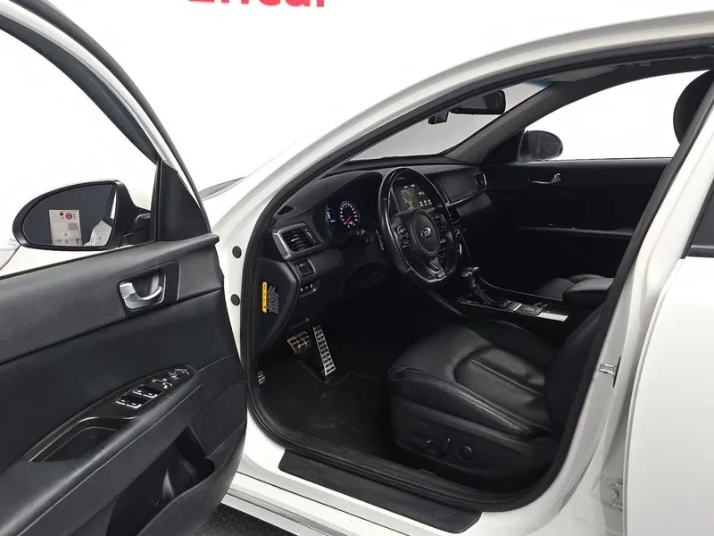 Kia K5 1.7 SX PRESTIGE, снимка 10 - Автомобили и джипове - 55793820