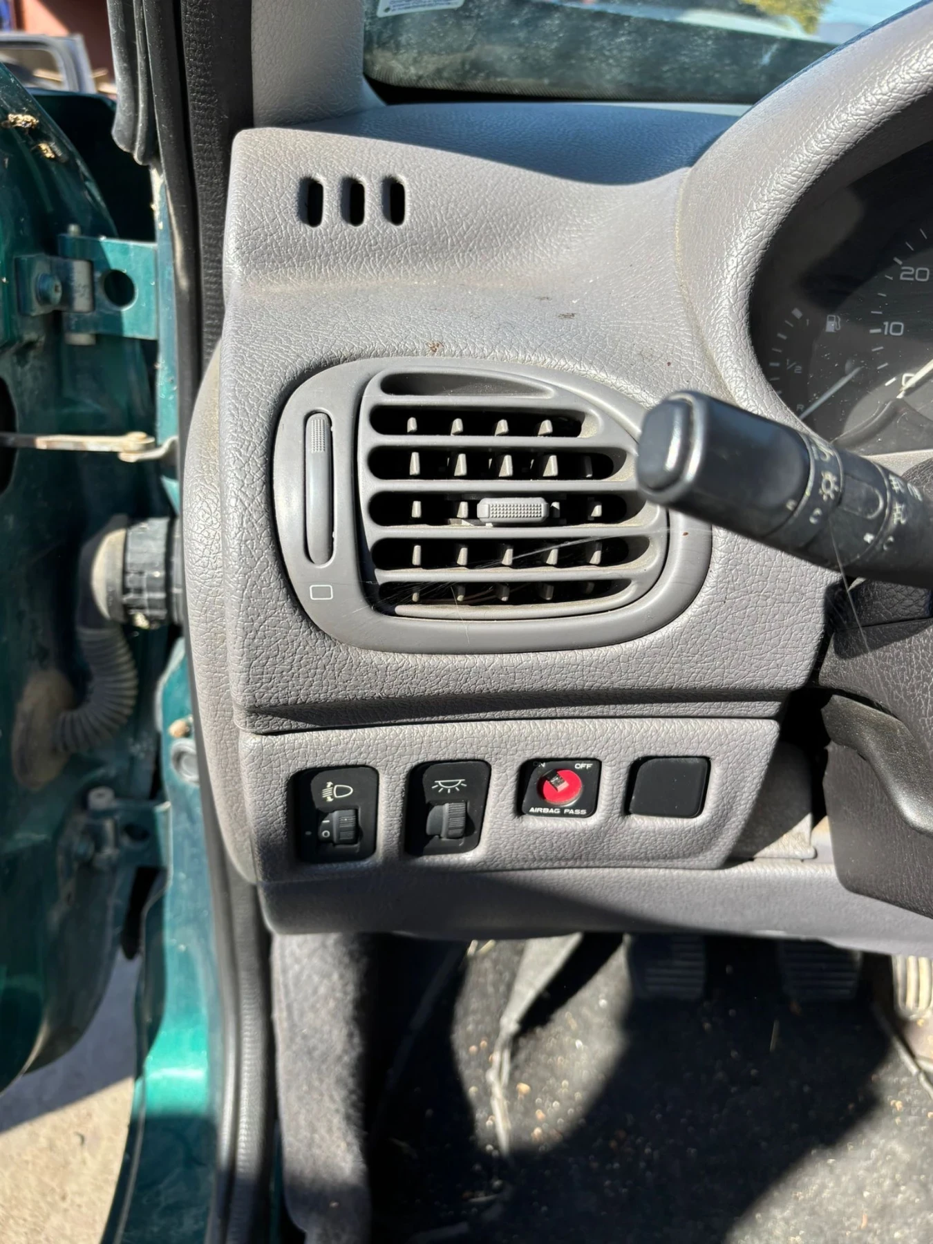 Peugeot 206 1.4i 75hp | Mobile.bg   16