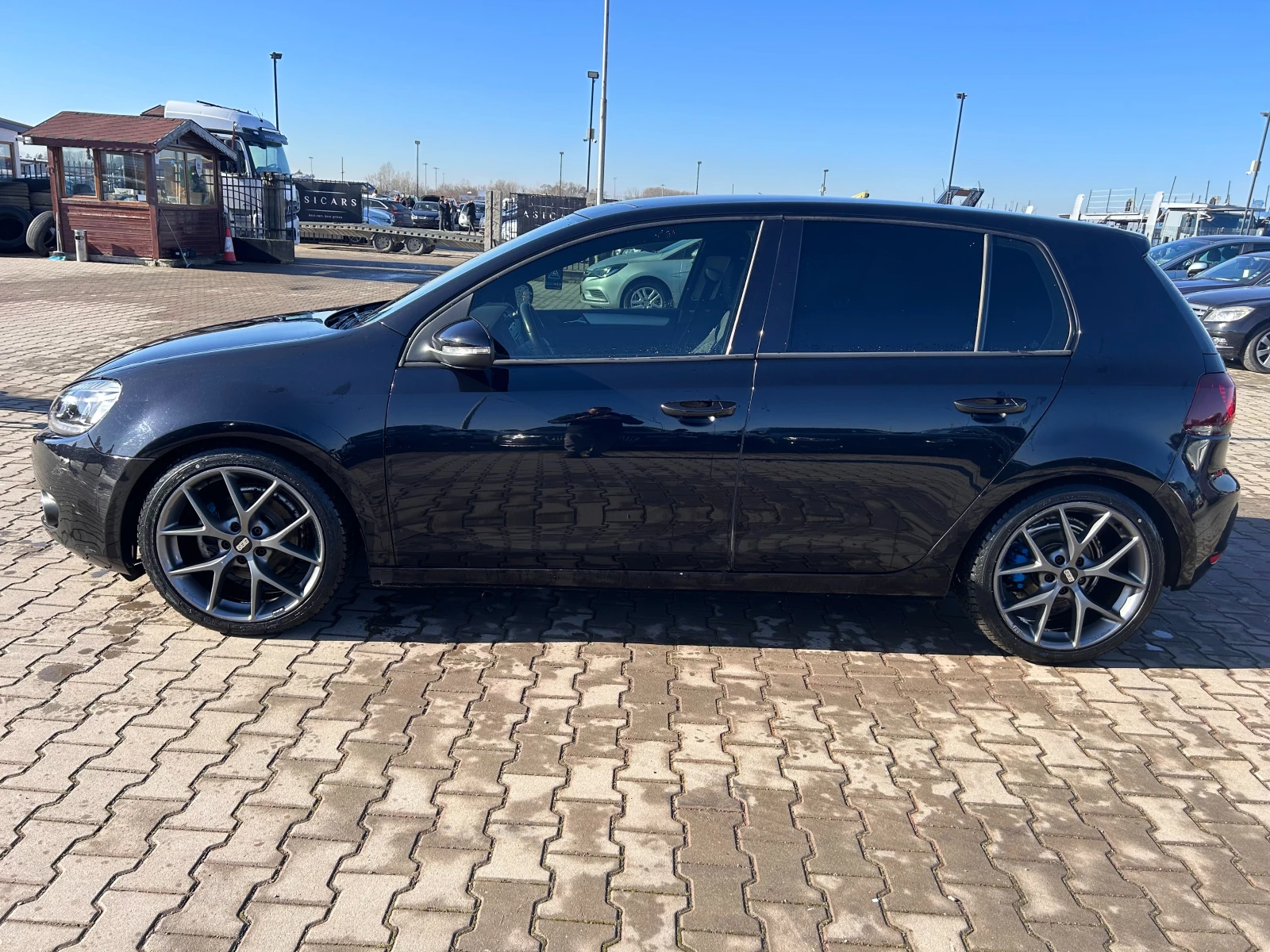 VW Golf 1.4 TSI AVTOMAT - изображение 8