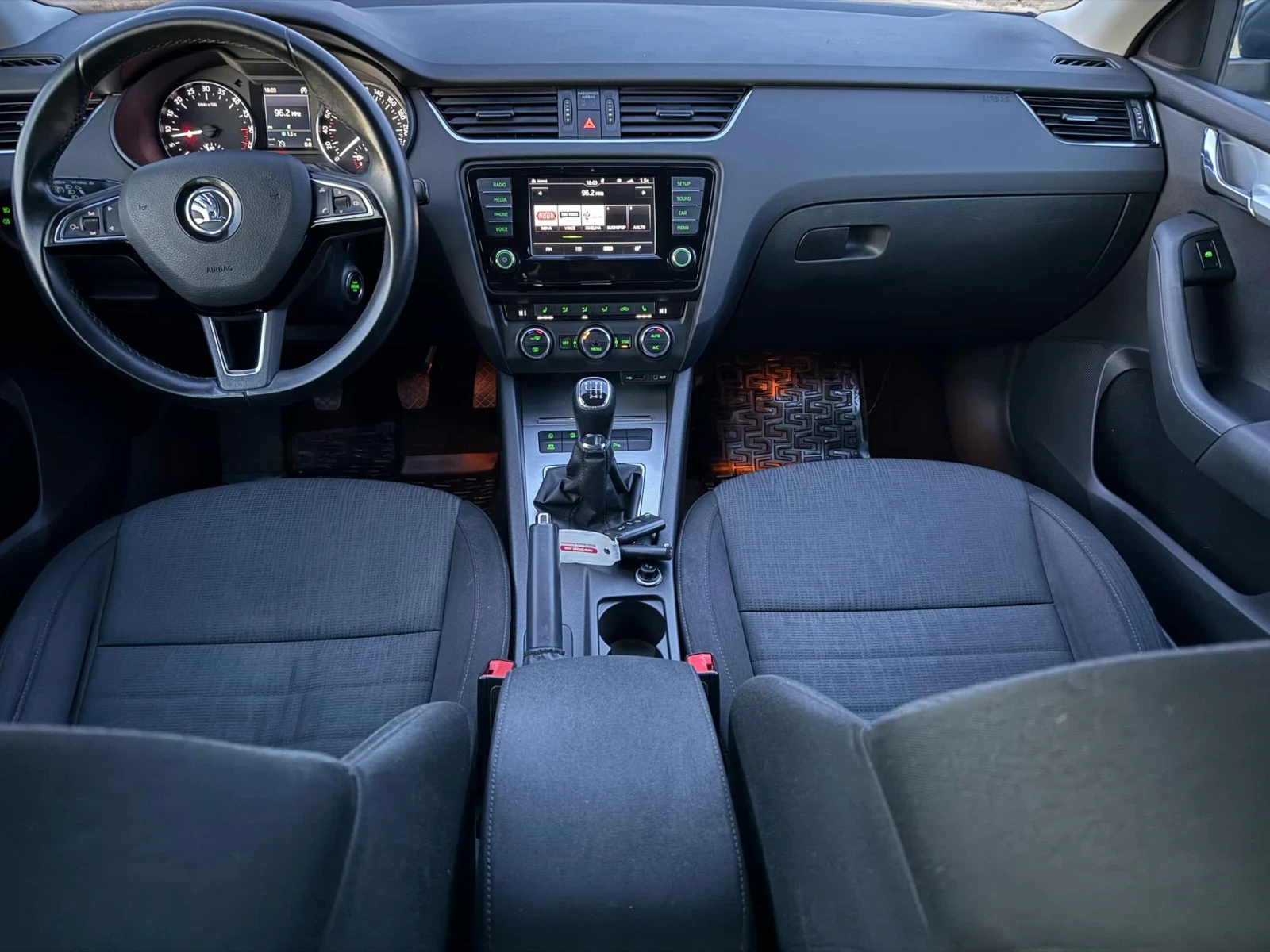 Skoda Octavia 2.0 TDI, 150hp - изображение 8