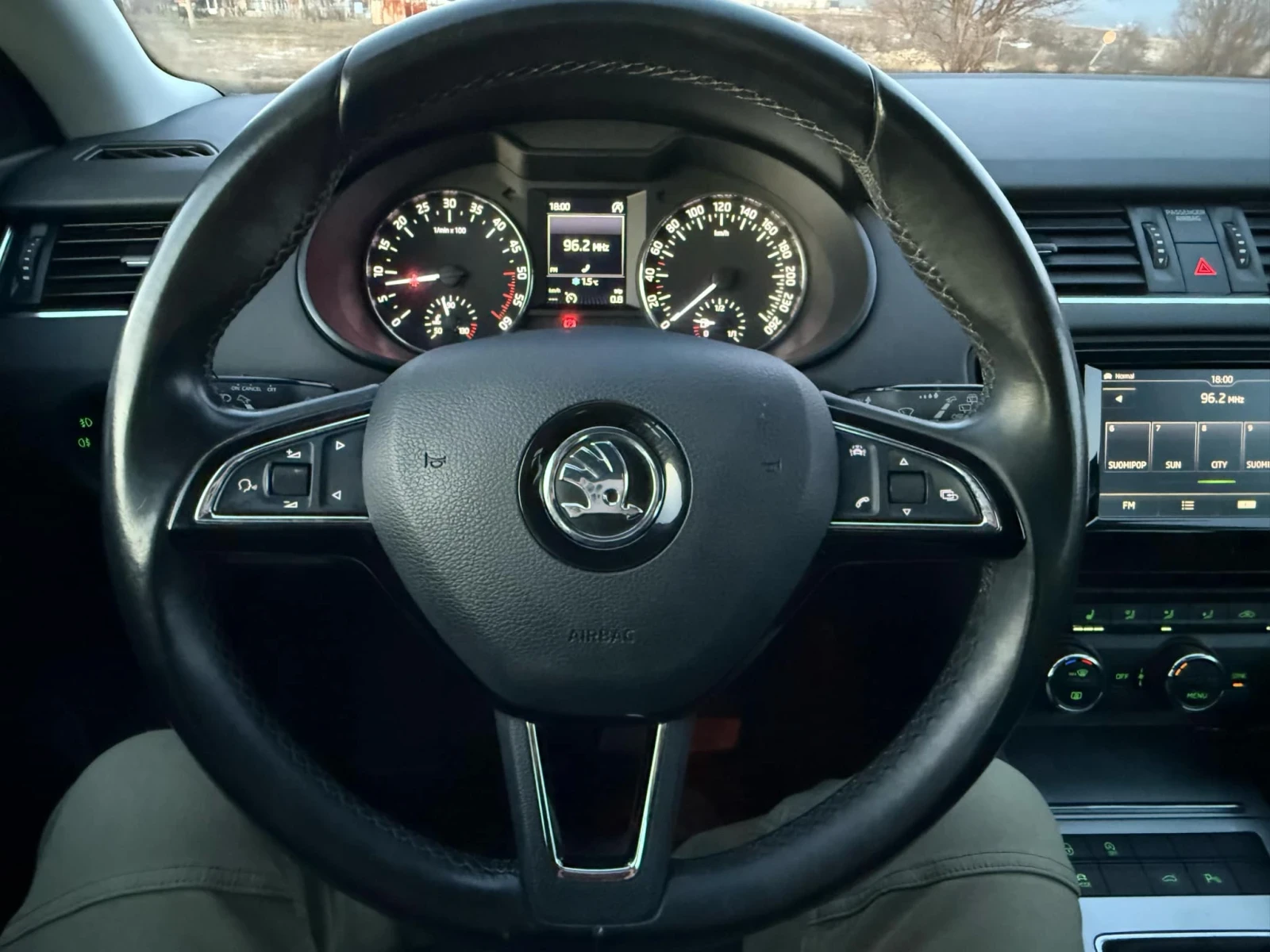 Skoda Octavia 2.0 TDI, 150hp - изображение 9