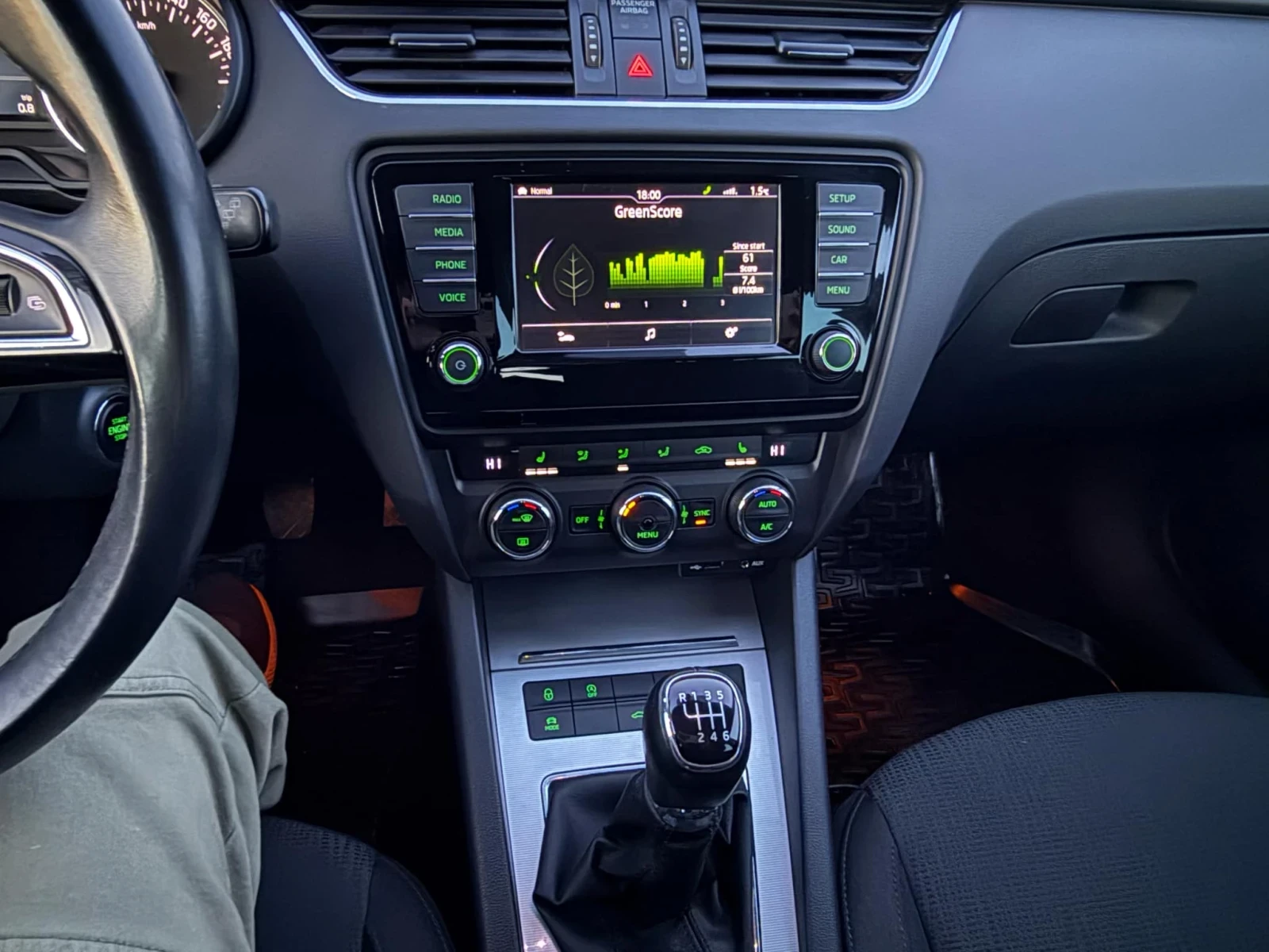 Skoda Octavia 2.0 TDI, 150hp - изображение 10