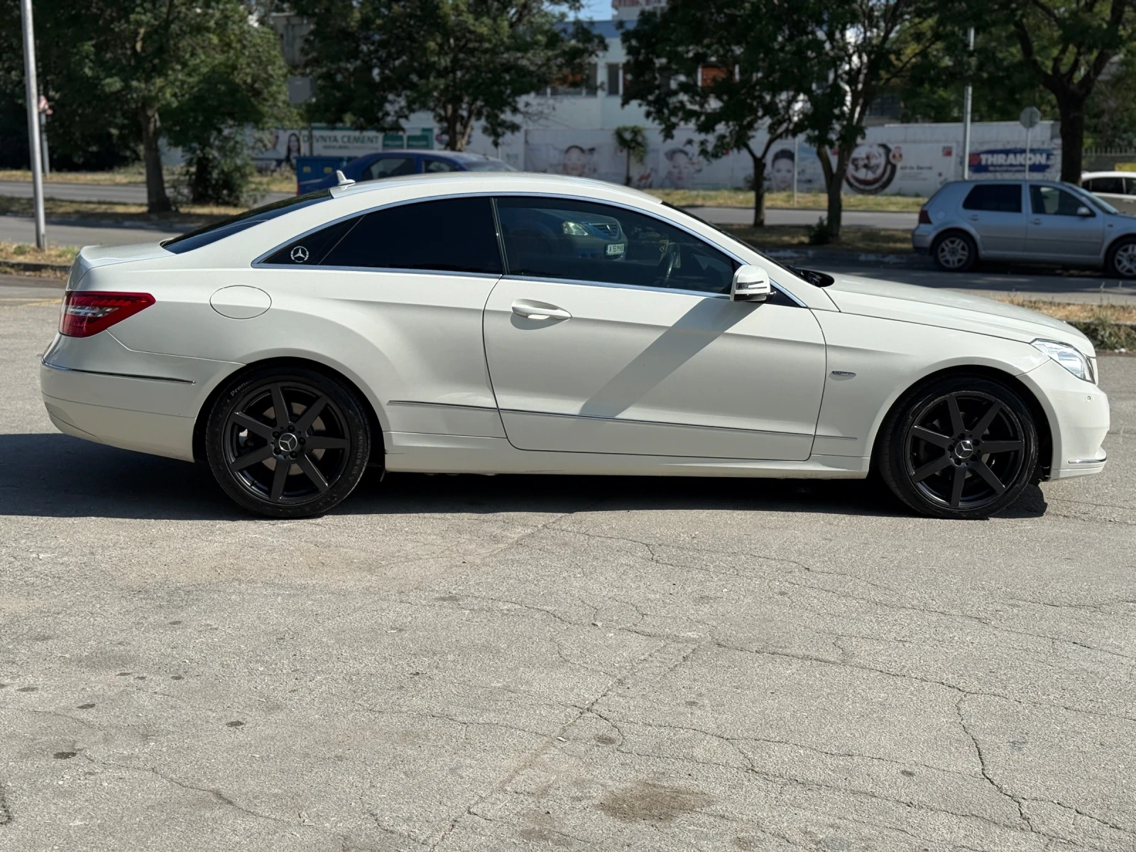 Mercedes-Benz E 220 CDI - изображение 8