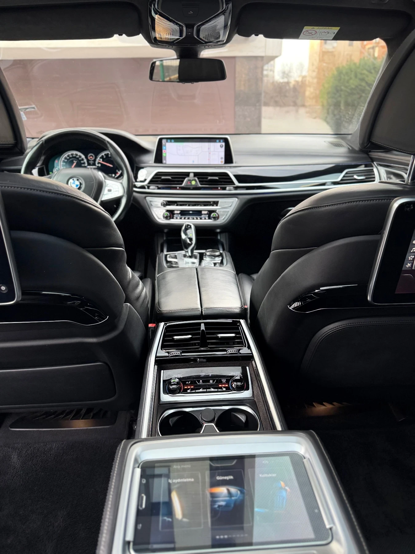 BMW 750 Long M-packet Carbon - изображение 10
