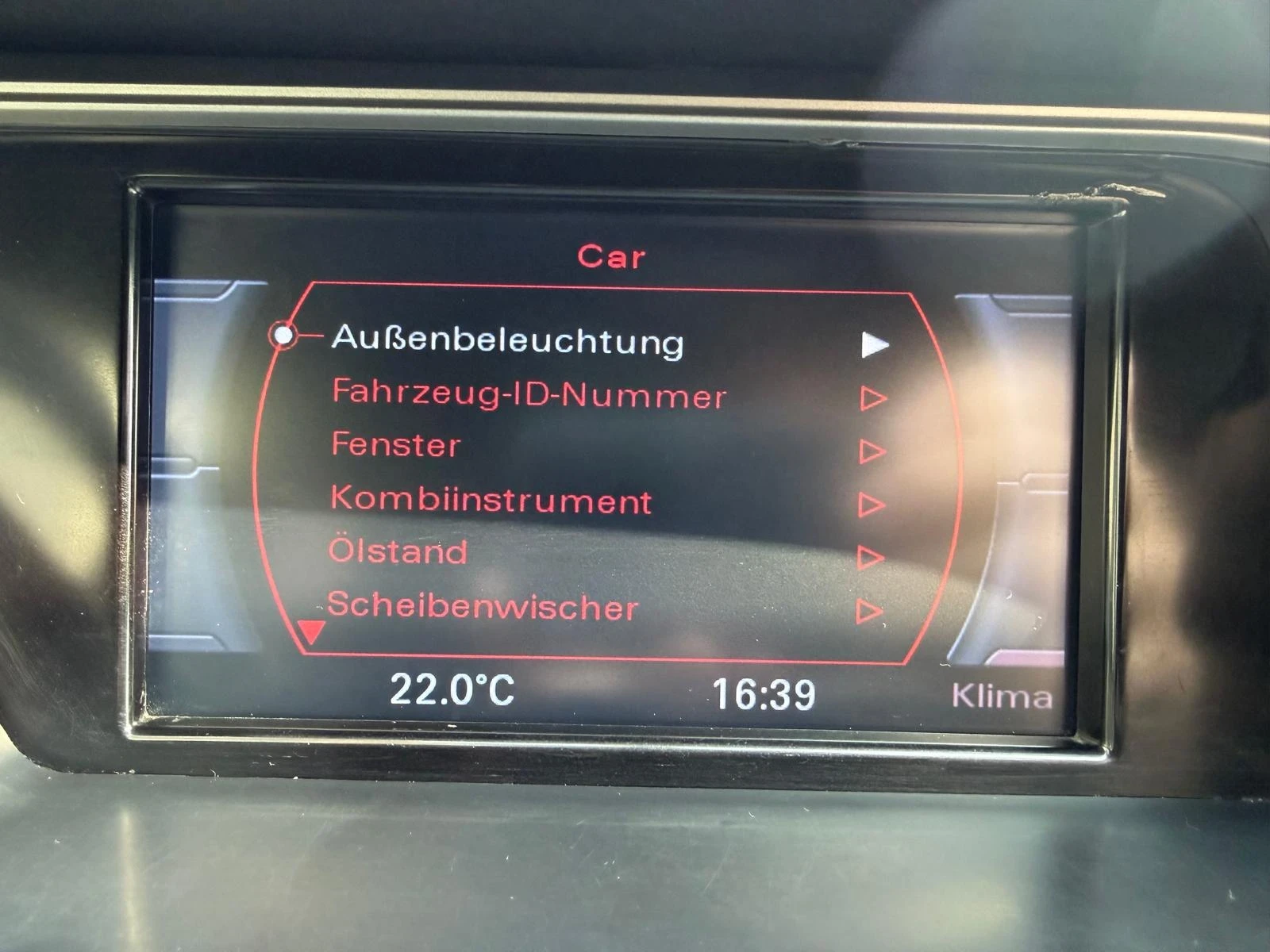 Audi A4 143 к.с.отлично състояние, много нови части, S-Lin, снимка 14 - Автомобили и джипове - 53736623