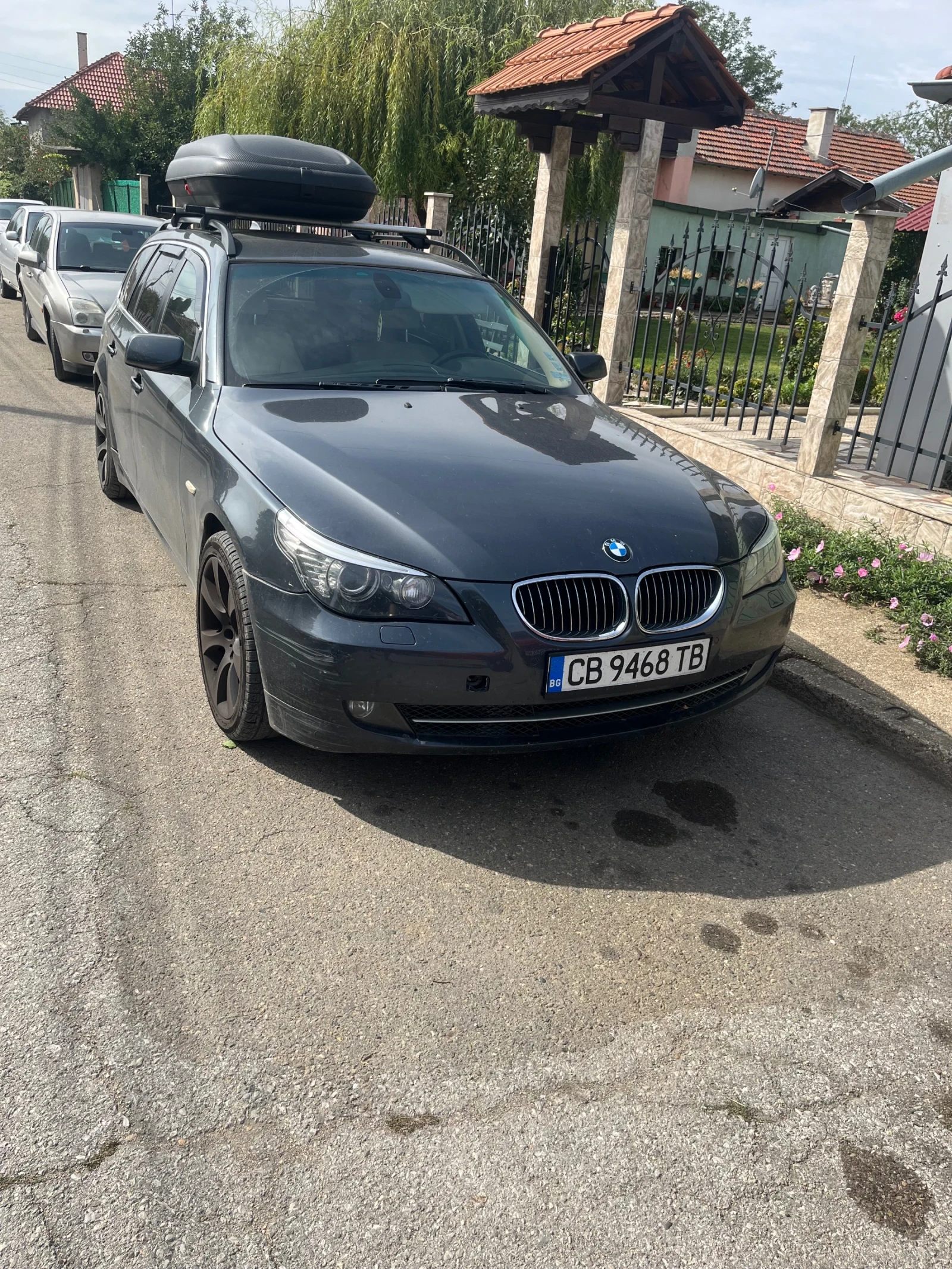 BMW 530 Е61 Face, снимка 13 - Автомобили и джипове - 53747161