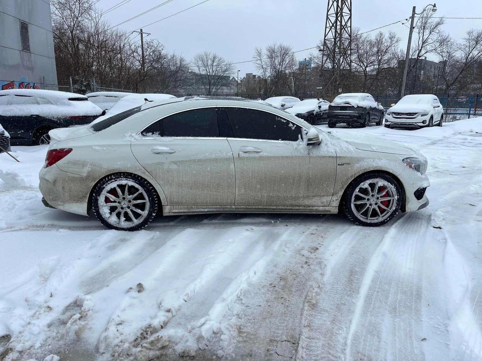 Mercedes-Benz CLA 45 AMG  С РЕГИСТРАЦИЯ & АВТО КРЕДИТ, снимка 4 - Автомобили и джипове - 53948479