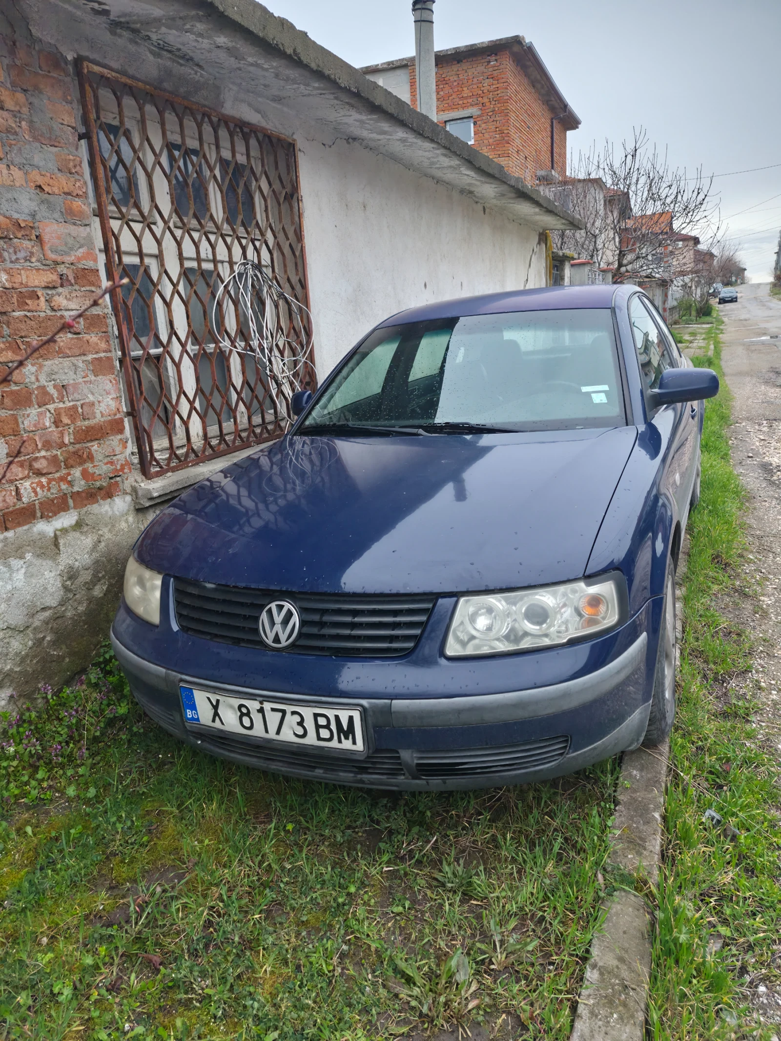 VW Passat, снимка 5 - Автомобили и джипове - 54019485