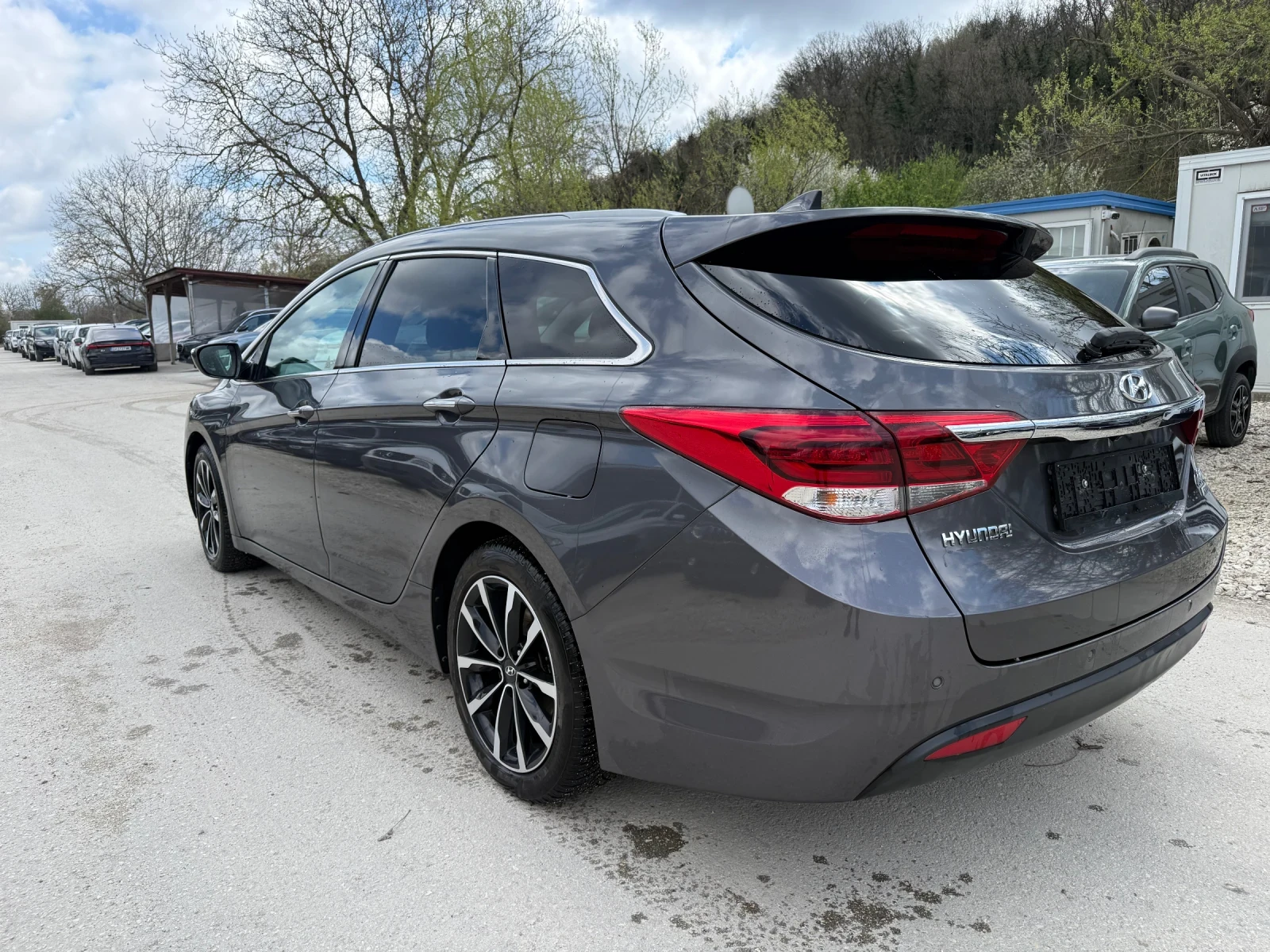 Hyundai I40 1.6CRDI - 136к.с. - Топ състояние, снимка 5 - Автомобили и джипове - 54156042