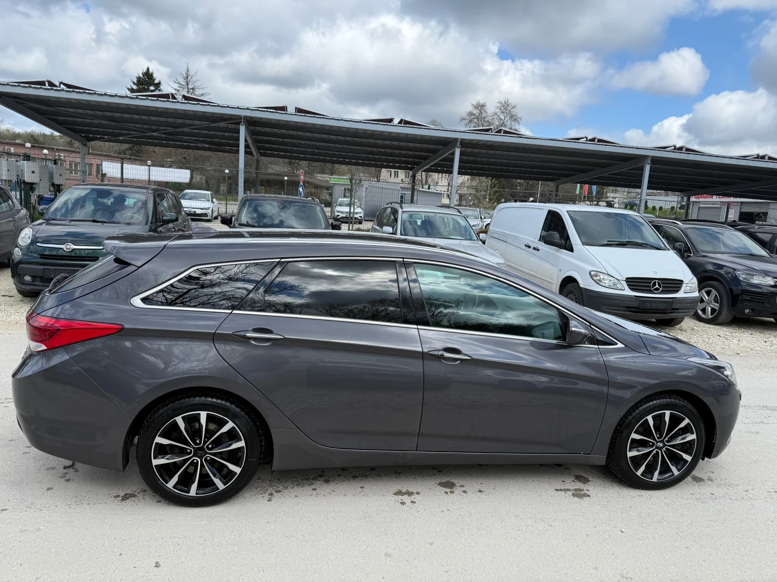 Hyundai I40 1.6CRDI - 136к.с. - Топ състояние, снимка 6 - Автомобили и джипове - 54156042