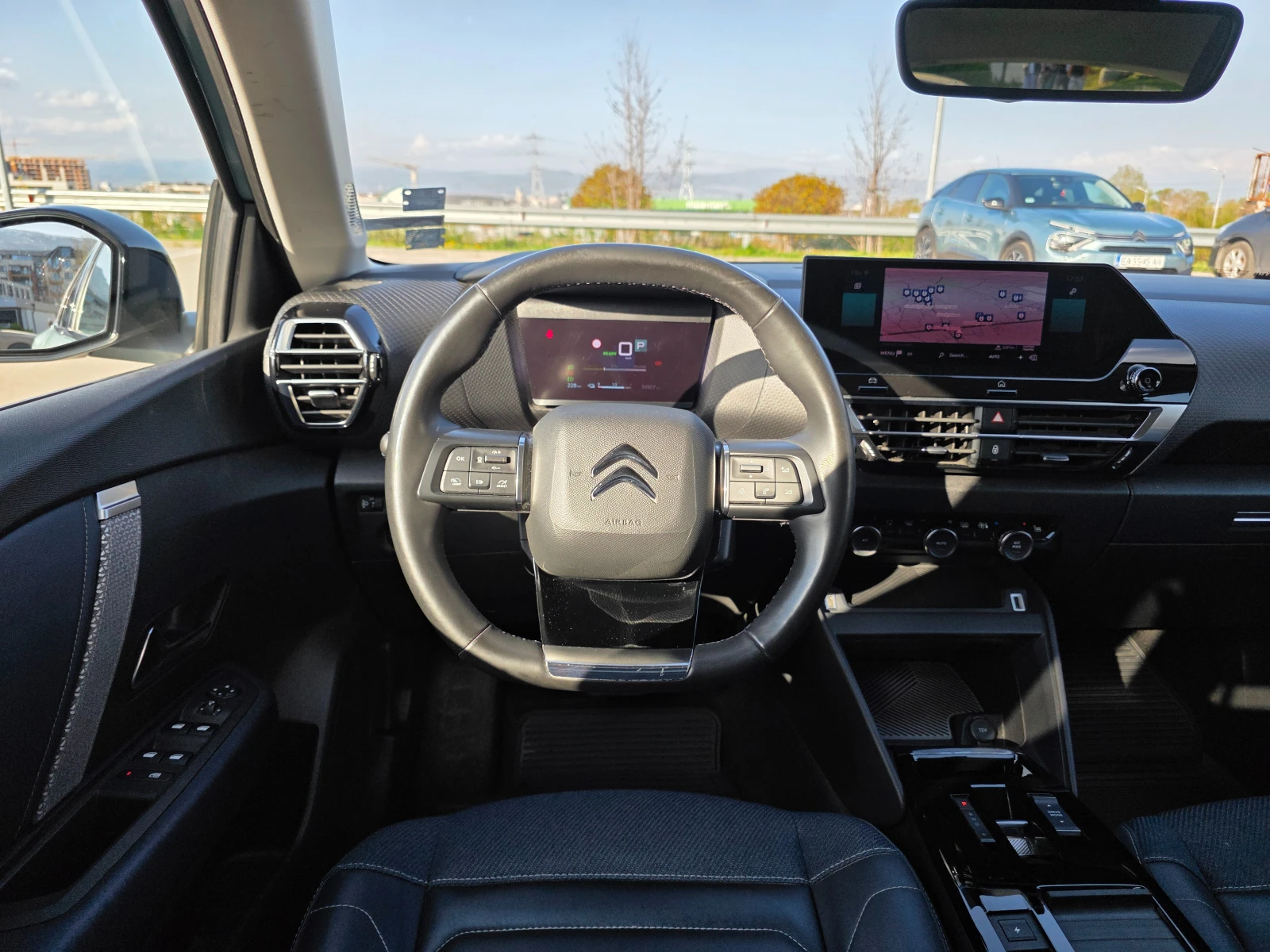 Citroen C4 electric, снимка 7 - Автомобили и джипове - 54303978