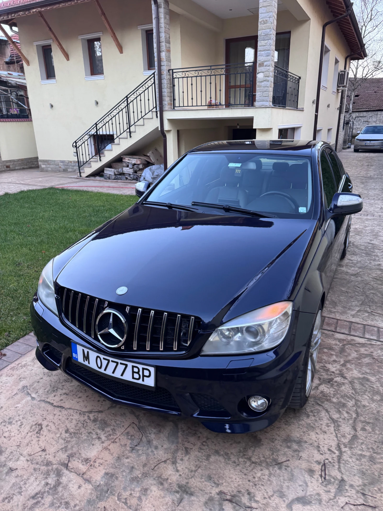Mercedes-Benz C 280 4-MATIC/LPG/AMG PACK, снимка 3 - Автомобили и джипове - 54759610