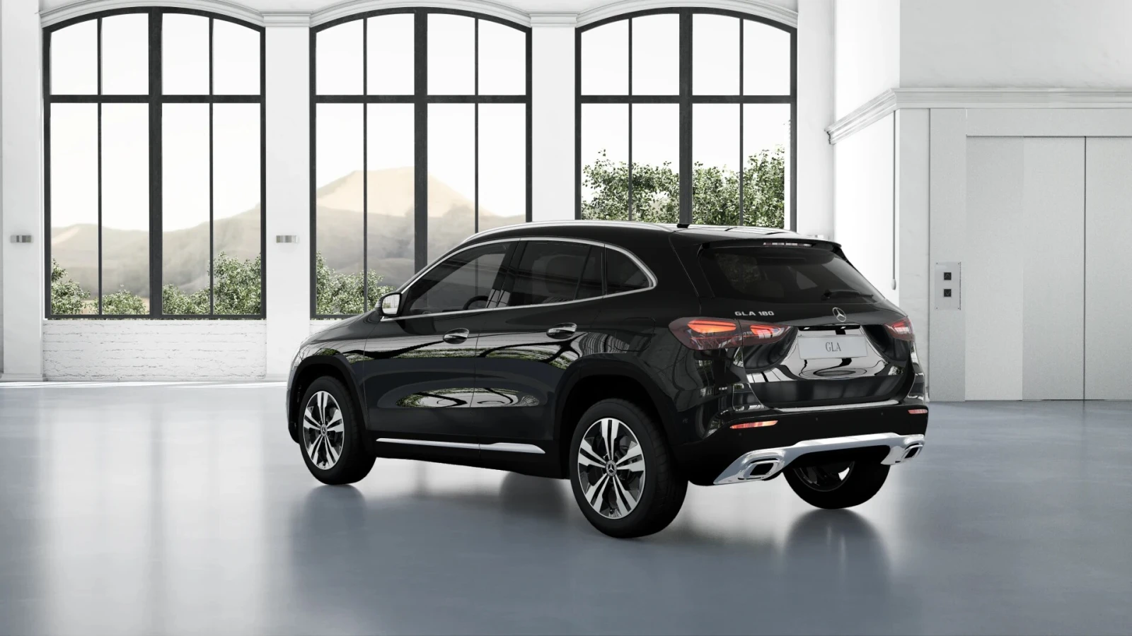 Mercedes-Benz GLA 180, снимка 6 - Автомобили и джипове - 54763734