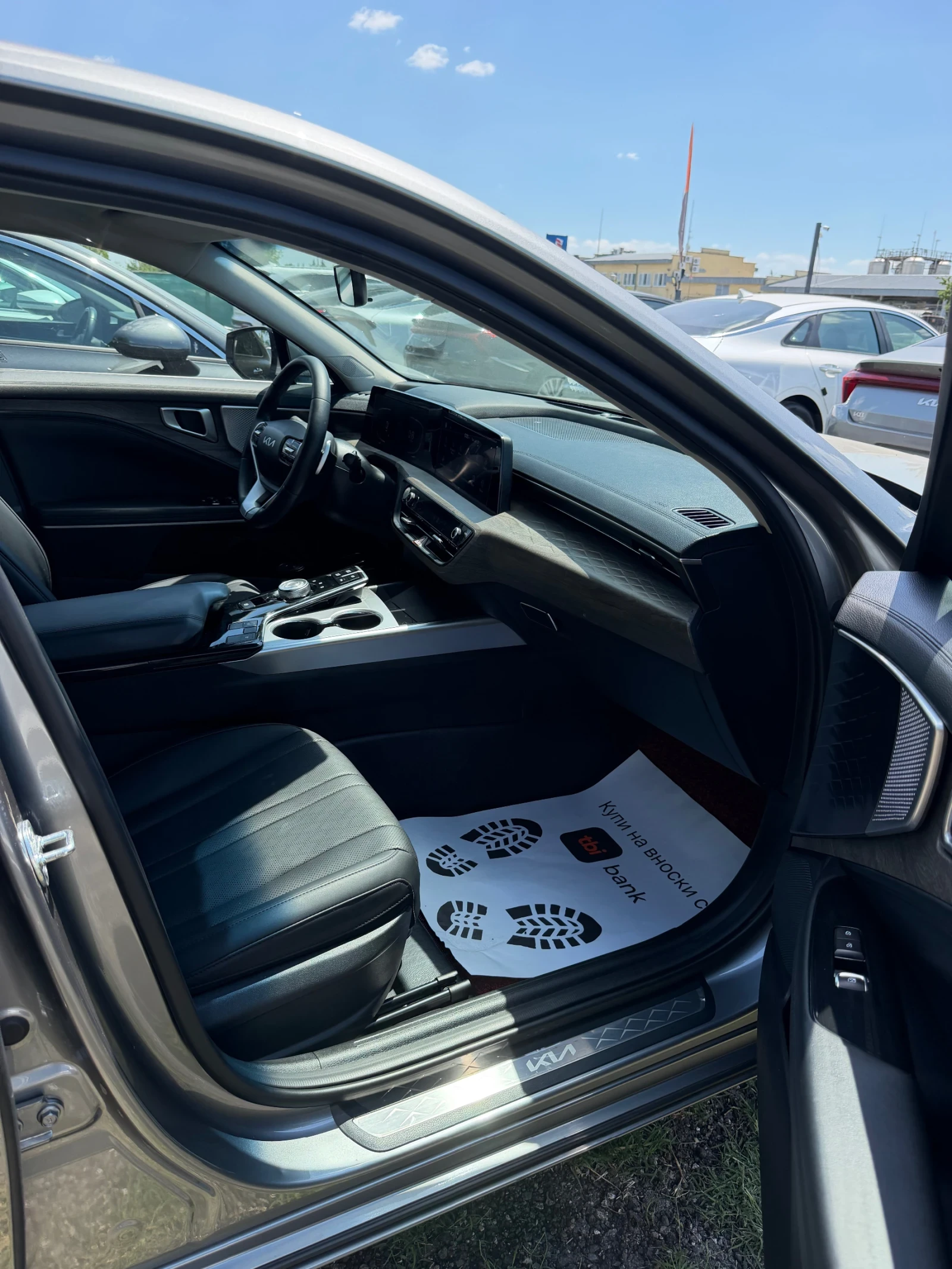 Kia K8 НАЛИЧНА* ГАЗ, снимка 9 - Автомобили и джипове - 55043755