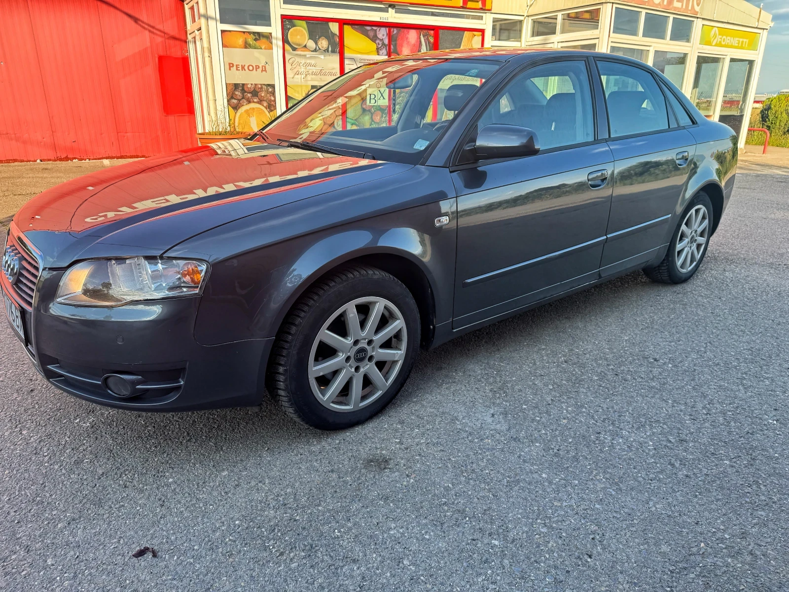 Audi A4, снимка 3 - Автомобили и джипове - 55061598