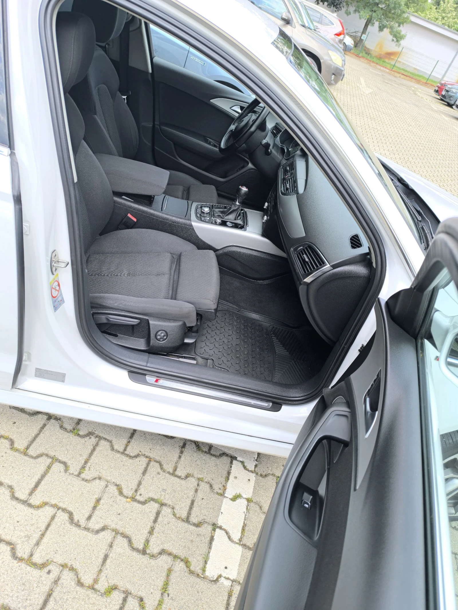 Audi A6 3.0 tdi 204 коня, снимка 13 - Автомобили и джипове - 55175750