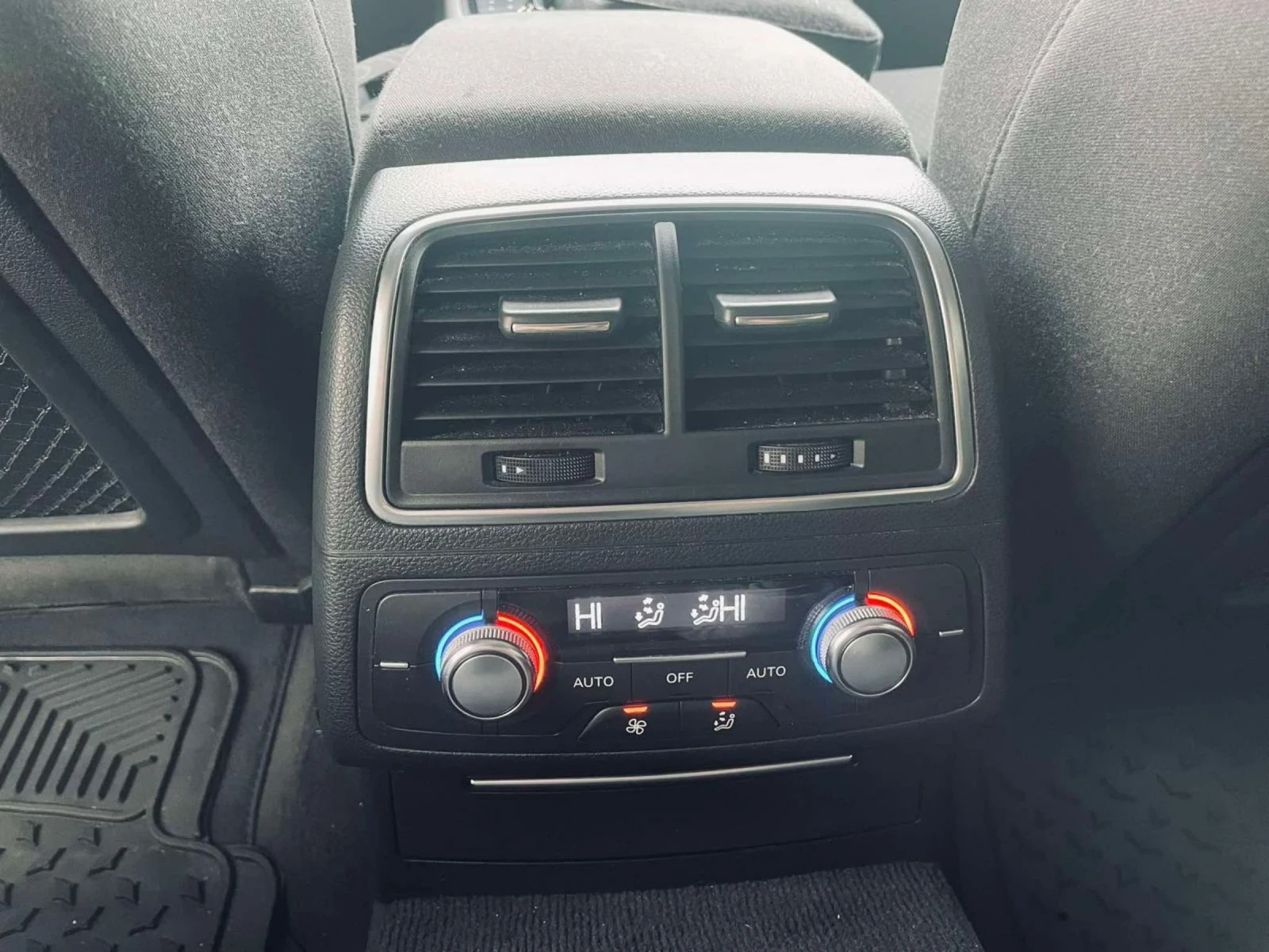 Audi A6 3.0 tdi 204 коня, снимка 16 - Автомобили и джипове - 55175750