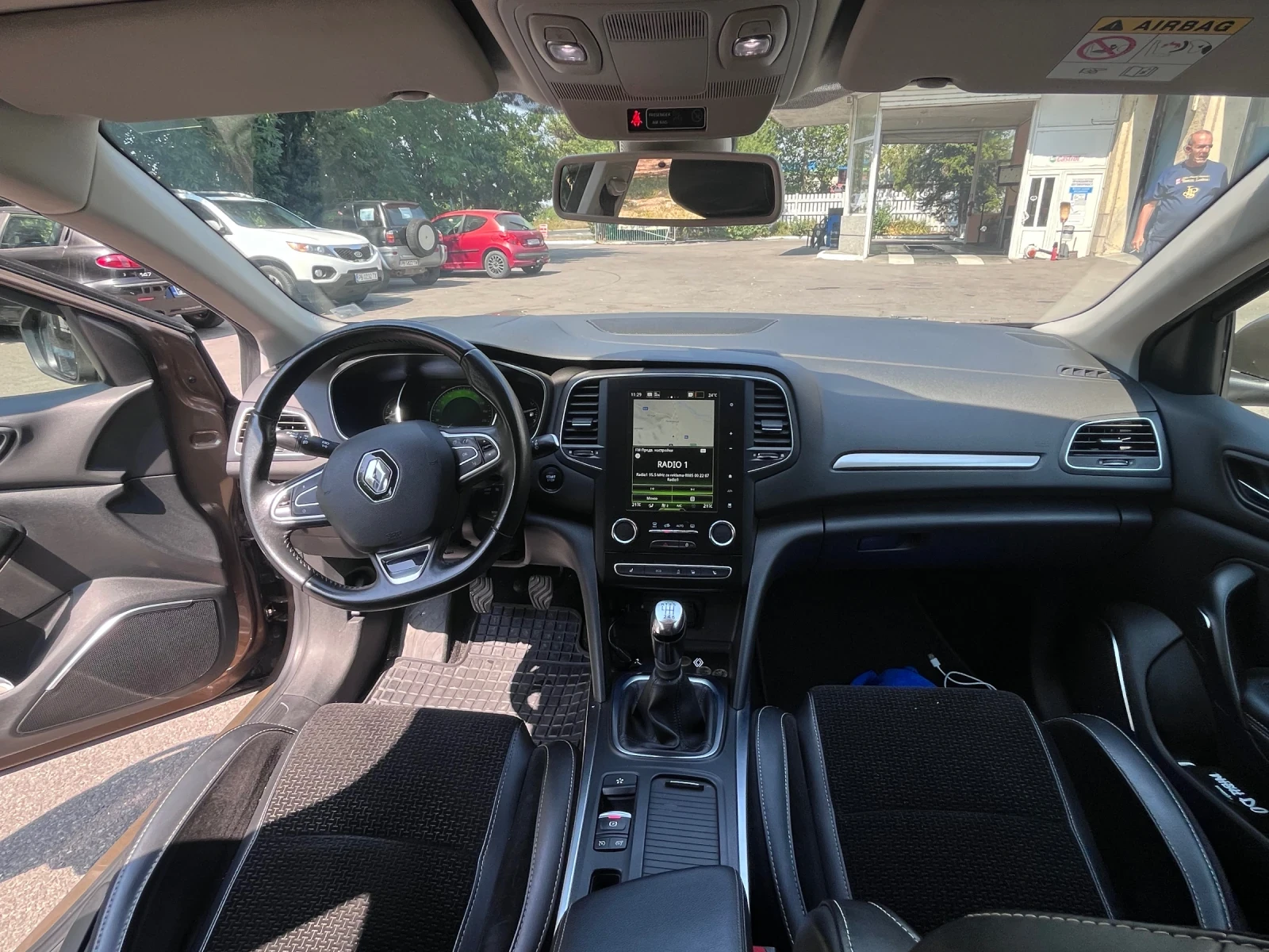 Renault Megane 1.5 dci Първи собственик , реални километри !, снимка 11 - Автомобили и джипове - 55610381