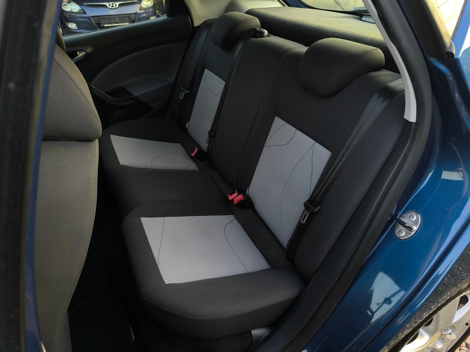 Seat Ibiza FACE-1.2i-60кс-НАВИ-КЛИМА-ANDROID-EURO 5-ПЕРФЕКТНА, снимка 12 - Автомобили и джипове - 55726717