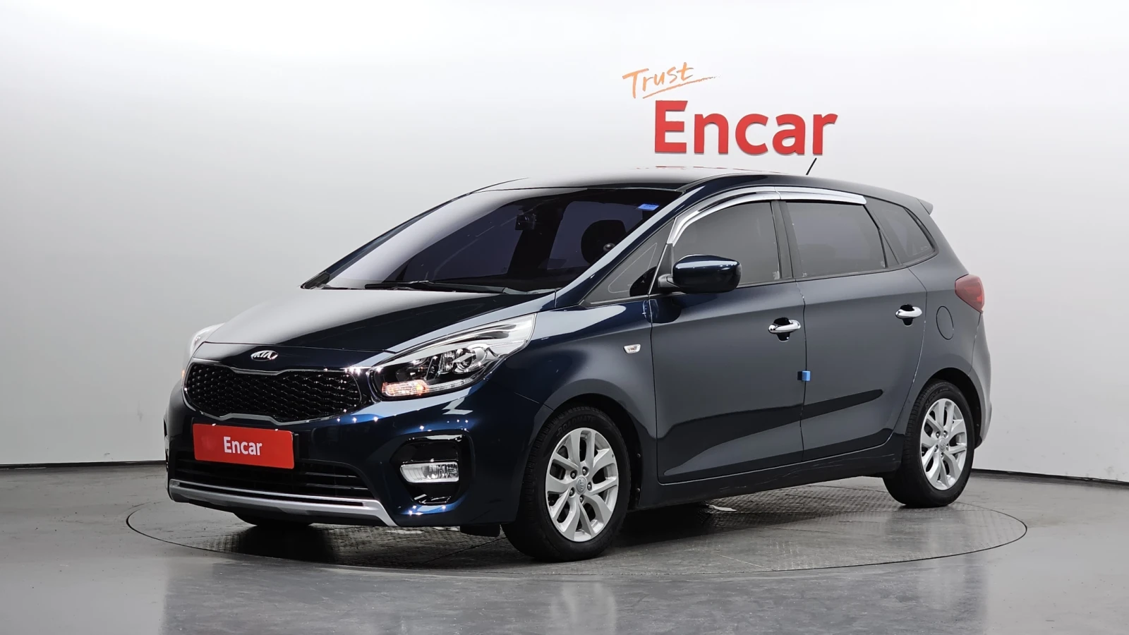 Kia Carens 2.0 LPi Luxury autogeorge.com
