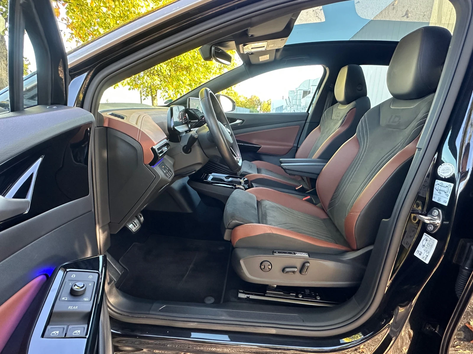 VW ID.5 ����������/MATRIX/PANO/HUD/Keyless/�������/����� | Mobile.bg � ����������� 10
