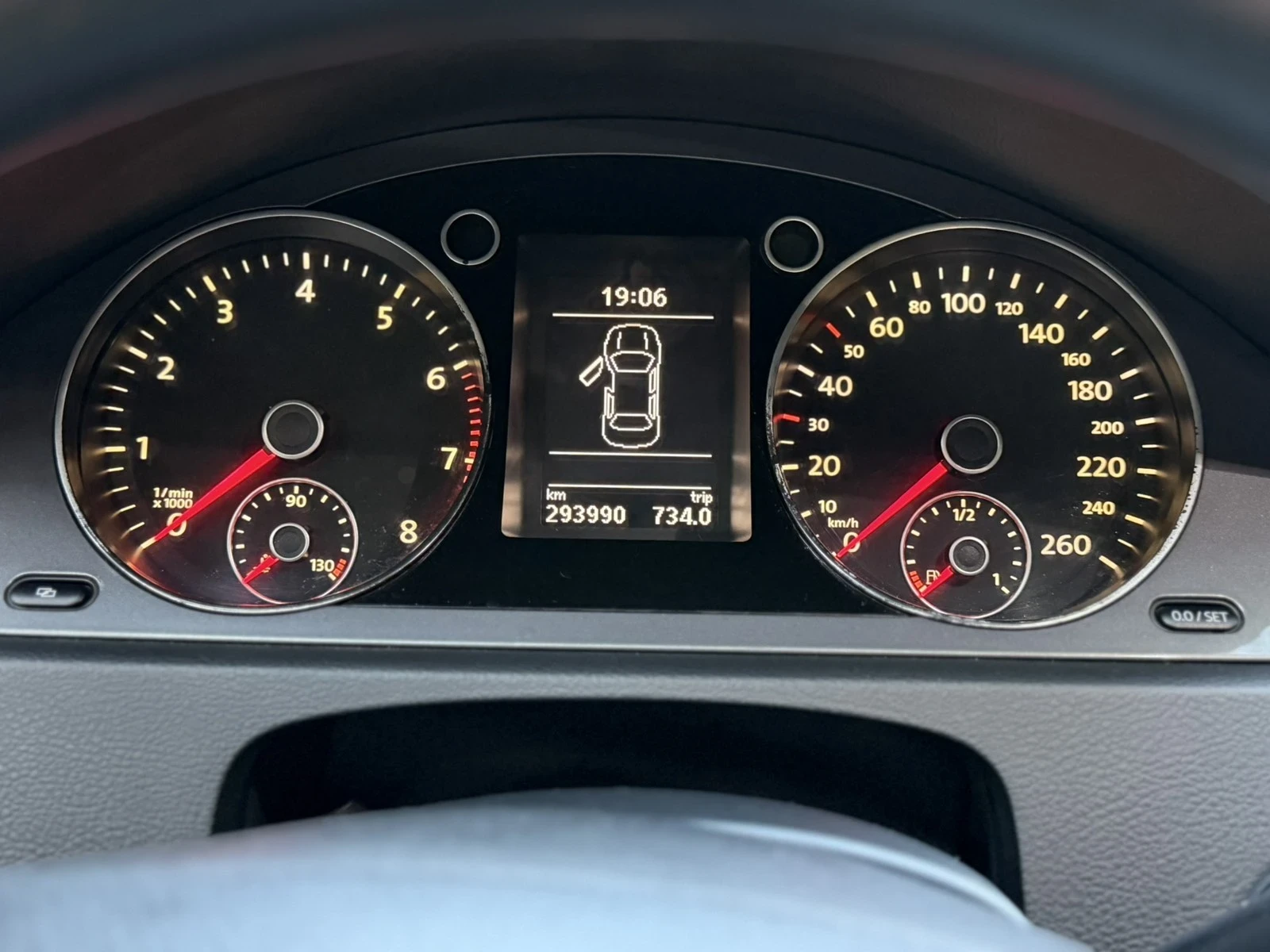 VW Passat FSI, снимка 3 - Автомобили и джипове - 56471996