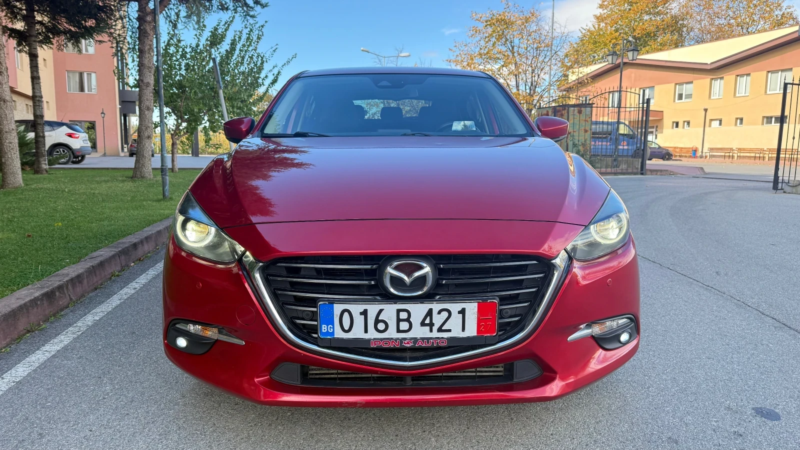 Mazda 3 HeadUp* КАМЕРА* BOSE* KeyL* ПОДГРЕВ* FULL, снимка 6 - Автомобили и джипове - 56713075