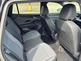 VW Tiguan Comfortline R Line Black Edition / АВТОКРЕДИТ, снимка 13