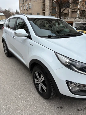 Kia Sportage 2.0CRDI AWD, снимка 2