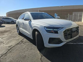 Audi Q8 Premium* Диг.табло* Подгрев* Камера* Пано* 2ключа*, снимка 5