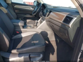 VW Atlas 3.6L V6 SE W/TECHNOLOGY CARFAX АВТО КРЕДИТ  - 26250 лв. / 13421.41 € - 19317057 10