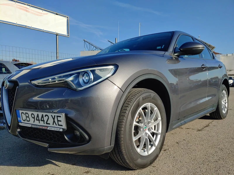 Alfa Romeo Stelvio Q4 2.2 Super - Всичко платено!, снимка 1 - Автомобили и джипове - 48108852