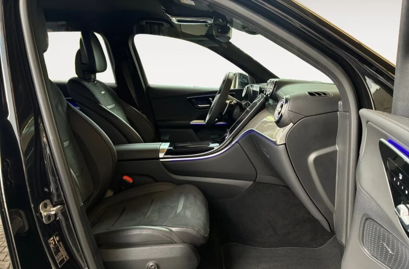 Mercedes-Benz GLC 63 AMG 63 AMG E, снимка 12 - Автомобили и джипове - 52383363