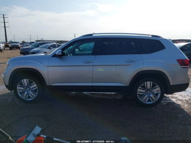 VW Atlas 3.6L V6 SE W/TECHNOLOGY CARFAX АВТО КРЕДИТ , снимка 8 - Автомобили и джипове - 52737478