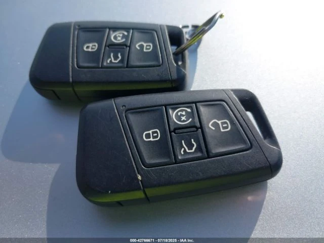 VW Atlas 3.6L V6 SE W/TECHNOLOGY CARFAX АВТО КРЕДИТ , снимка 14 - Автомобили и джипове - 52737478