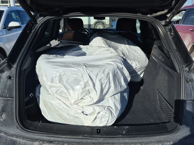 Audi Q5 * KOMFORT * CARFAX * БЕЗ ПЪРВОНАЧАЛНА ВНОСКА, снимка 13 - Автомобили и джипове - 53391858