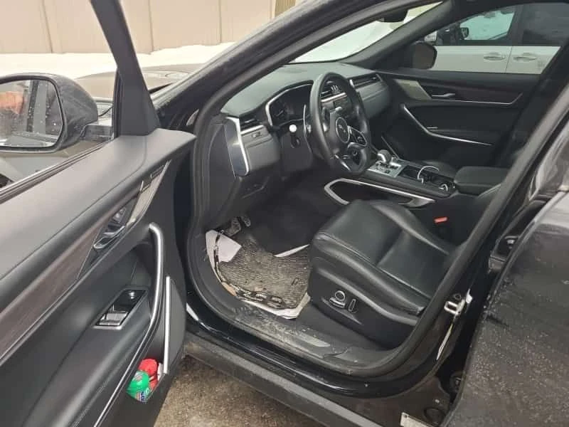 Jaguar F-PACE * P250 S * CARFAX * 2 КЛЮЧА * ПОДГРЕВ * КАМЕРА, снимка 16 - Автомобили и джипове - 53886288