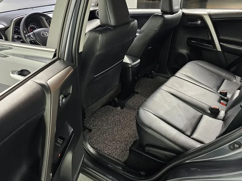 Toyota Rav4 2.5 2WD, снимка 11 - Автомобили и джипове - 55262859