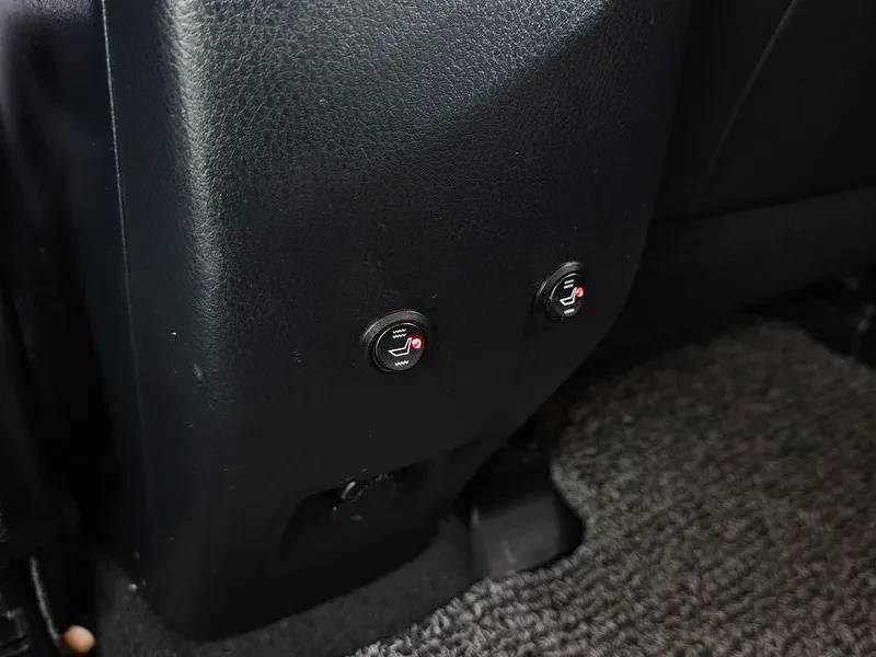 Toyota Rav4 2.5 2WD, снимка 17 - Автомобили и джипове - 55262859
